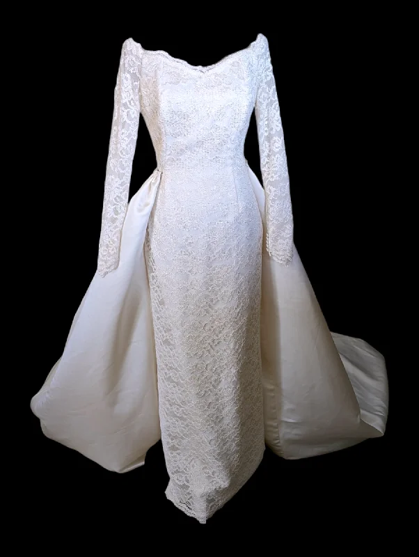 1990s Stunning Off the Shoulder Long Sleeve Lace Wedding Dress with Detachable Train