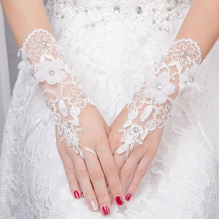 Fingerless Gauze Flower with Rhinestone Short Wrist Wedding Gloves